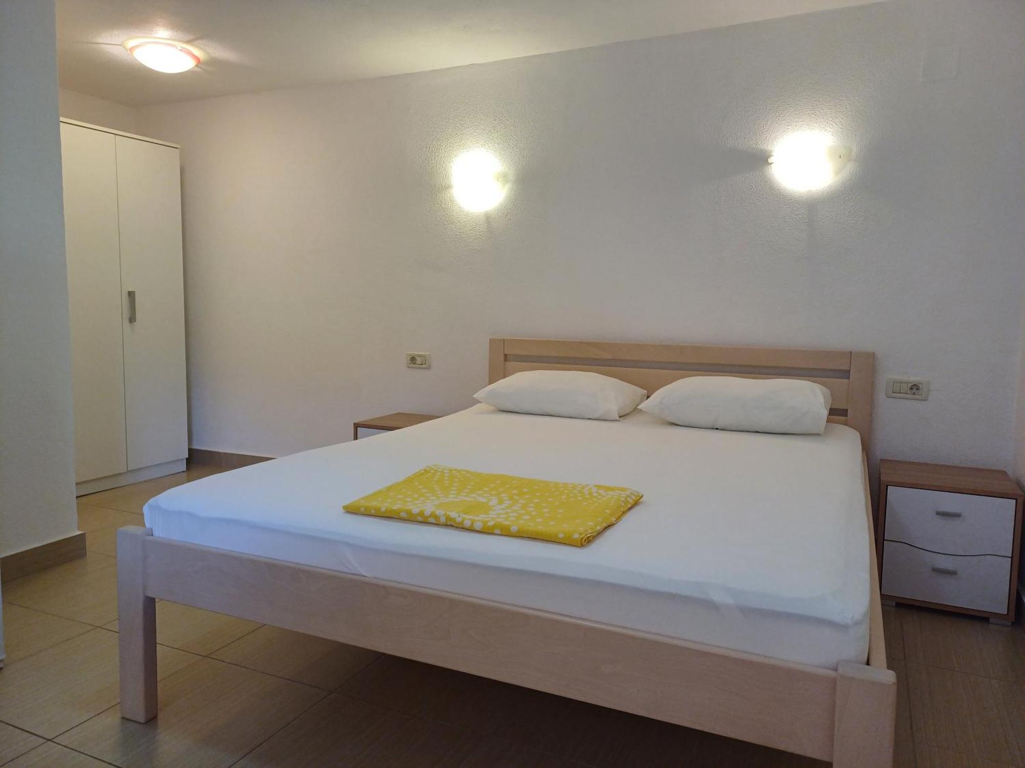 Apartmani Ante Trogir Exterior foto